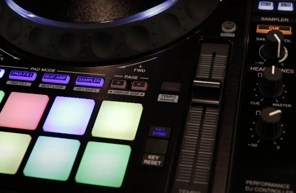 Pioneer DJ DDJ-1000SRT performance pads