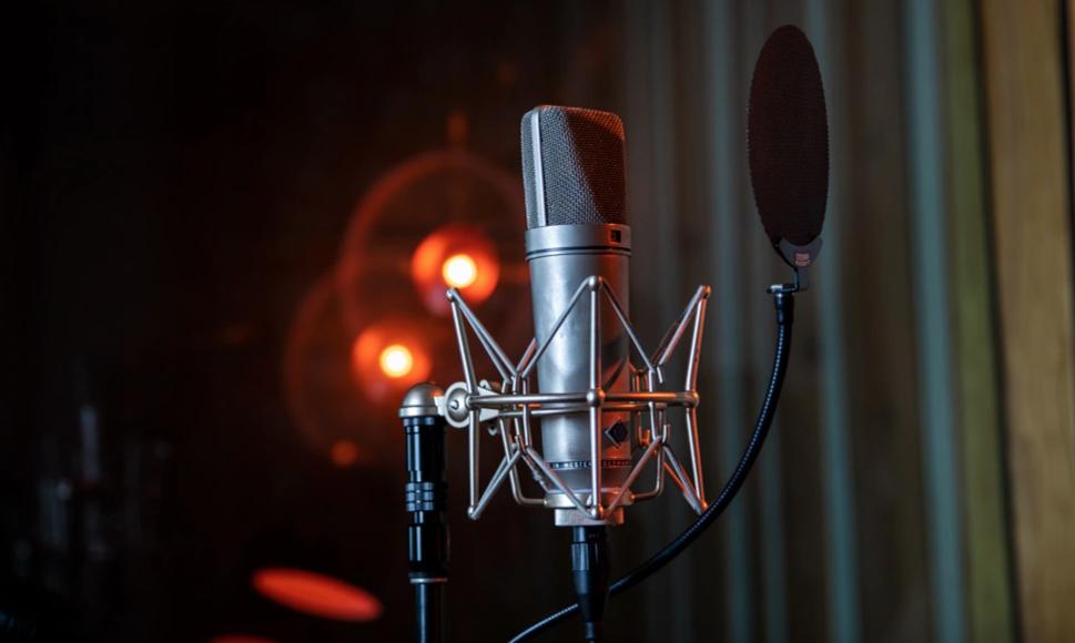 mic for vocal studio